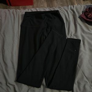 Women’s black leggings